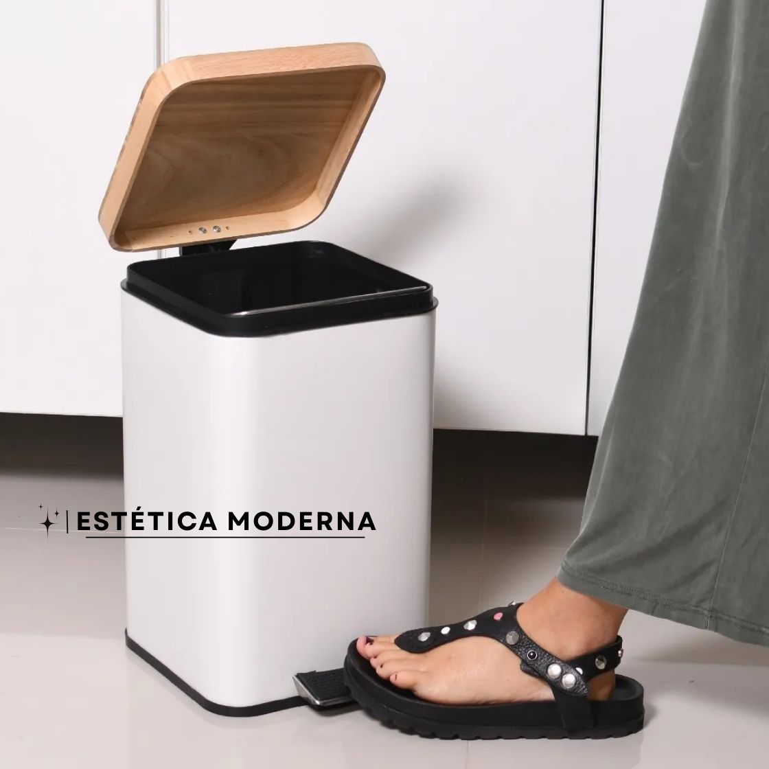 Cesto Basura A Pedal Blanco Cuadrado Con Tapa Madera 3 Lts
