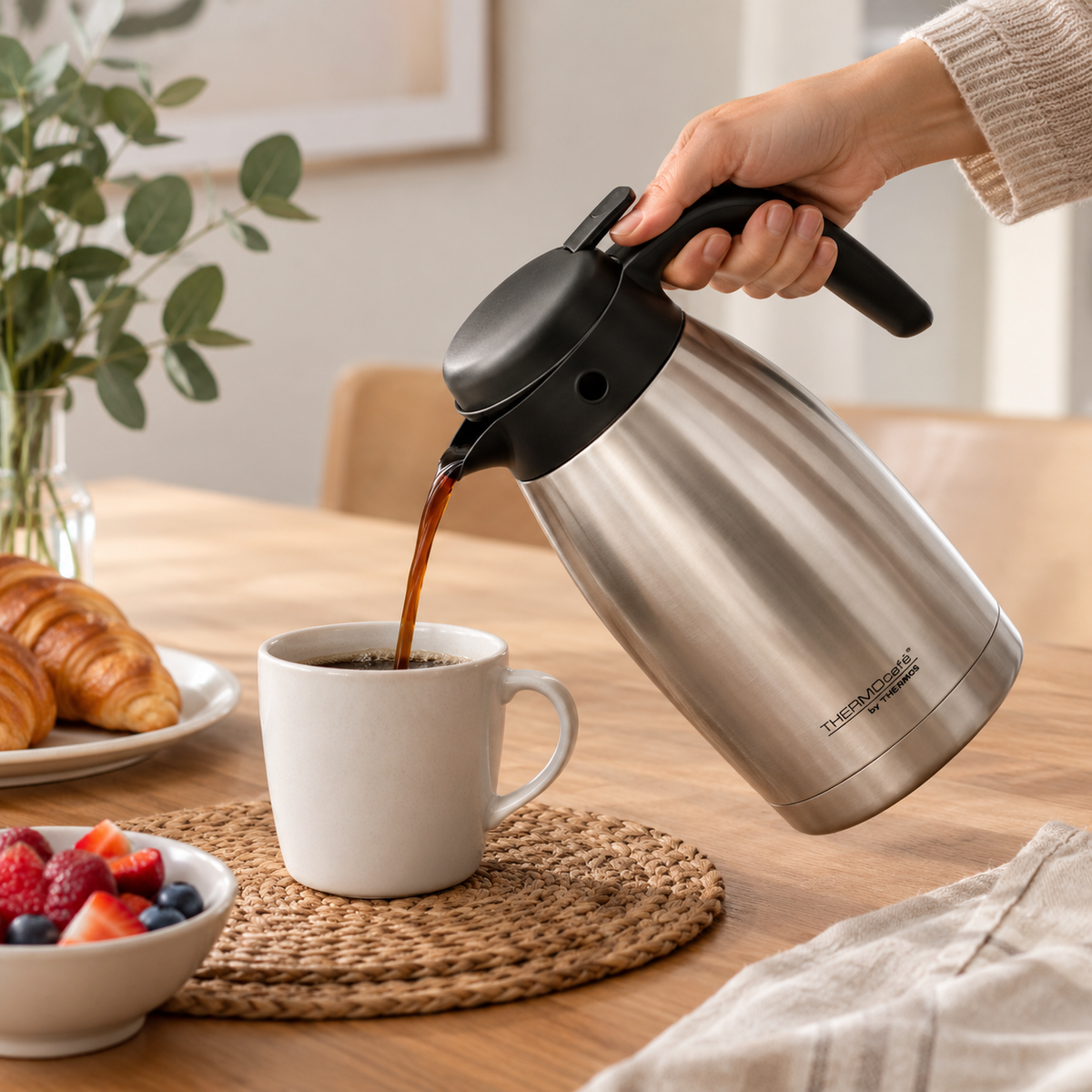 Jarra Térmica Thermocafé Thermos de Acero Inoxidable 1,5 Litros