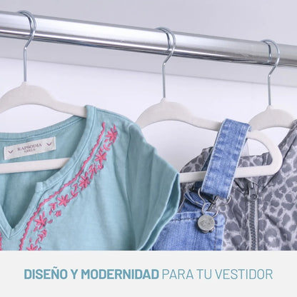 Perchas Bebe Terciopelo Beige X 10 Unidades